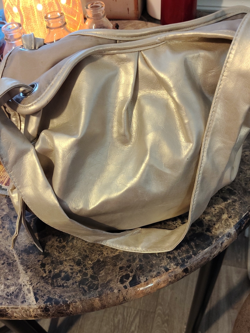 Classic Women's Shoulder Bag in Metallic Cream